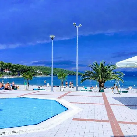 Prancic דירה Nečujam