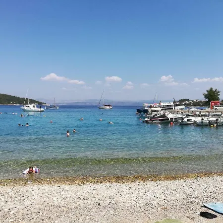 Prancic 公寓 Nečujam